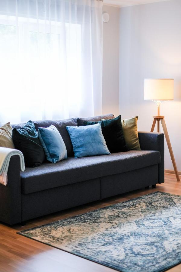 Ohtu Poik 2 City Center Basement Apartment Apartment Parnu